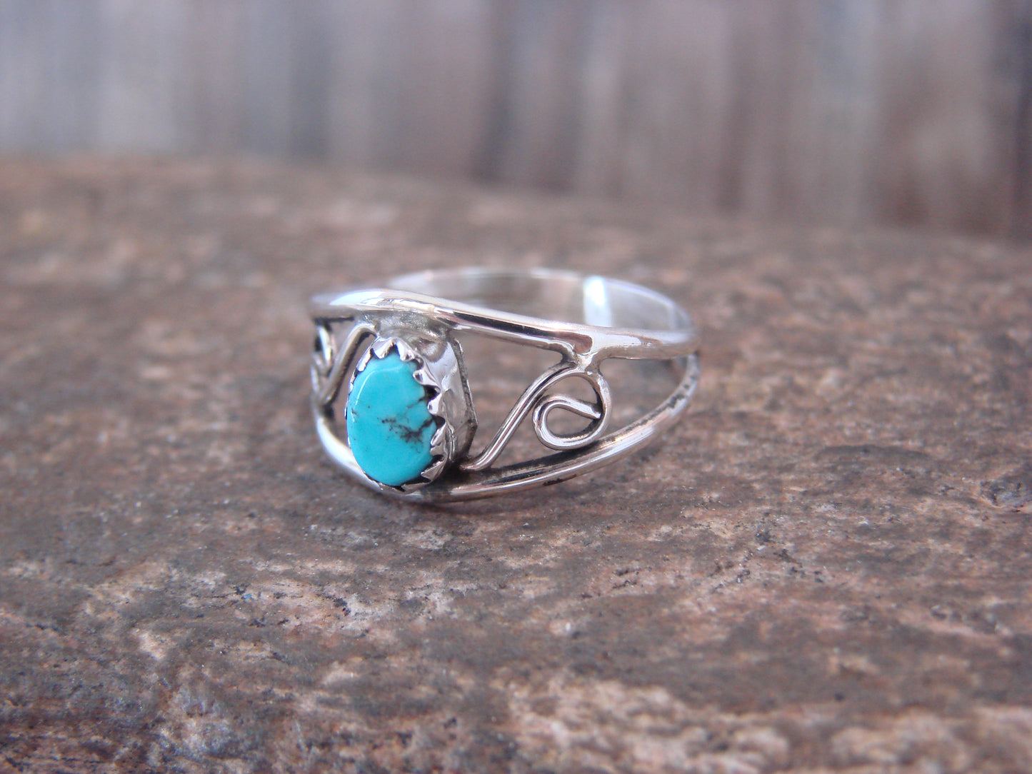 Native American Sterling Silver & Turquoise Ring by Lincoln - Size 4.5