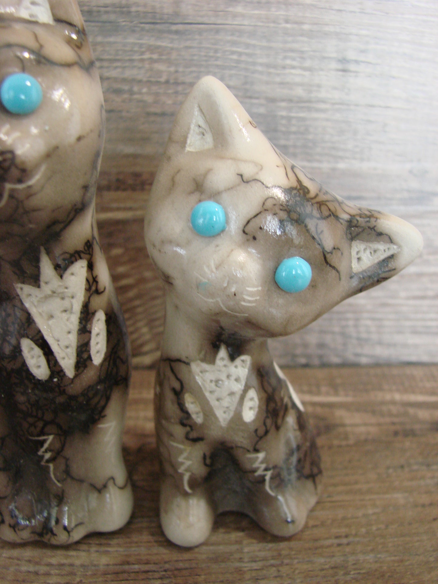 Native American Horse Hair Cat Pottery Set by Vail