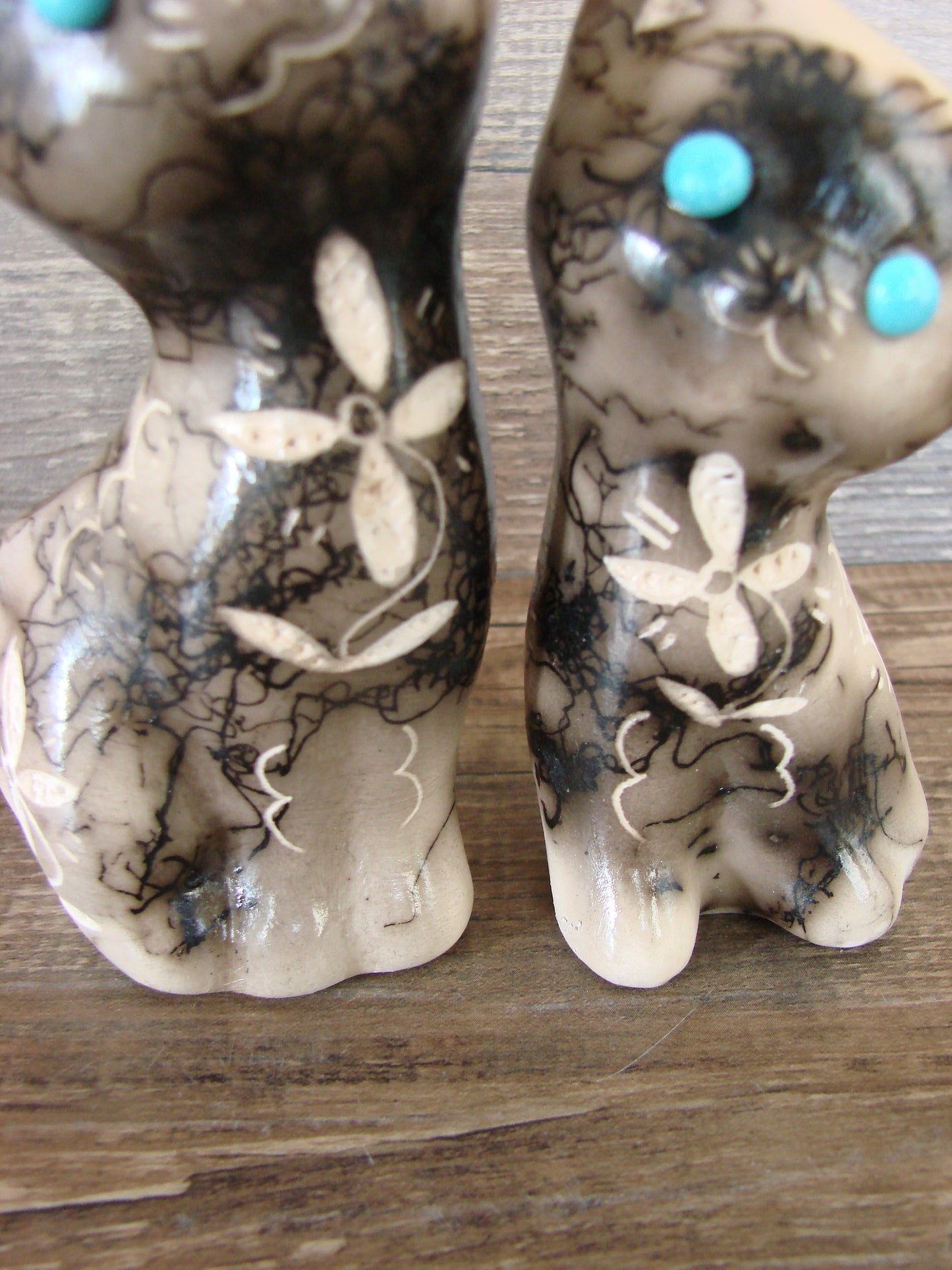 Native American Horse Hair Cat Pottery Set by Vail