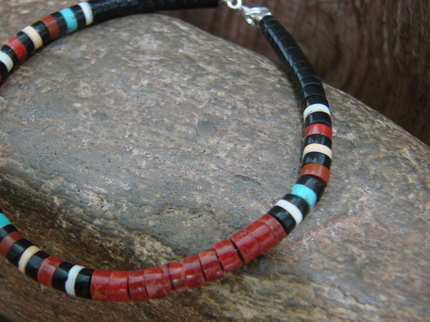 Native American Coral Heishi Bracelet by Calabaza