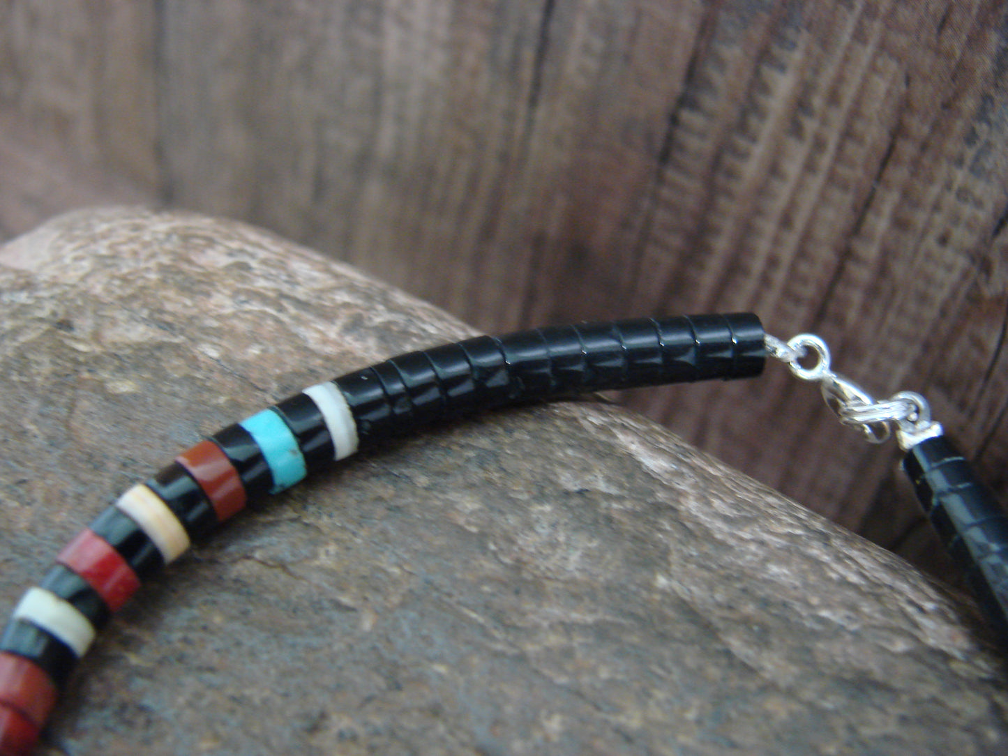 Native American Coral Heishi Bracelet by Calabaza