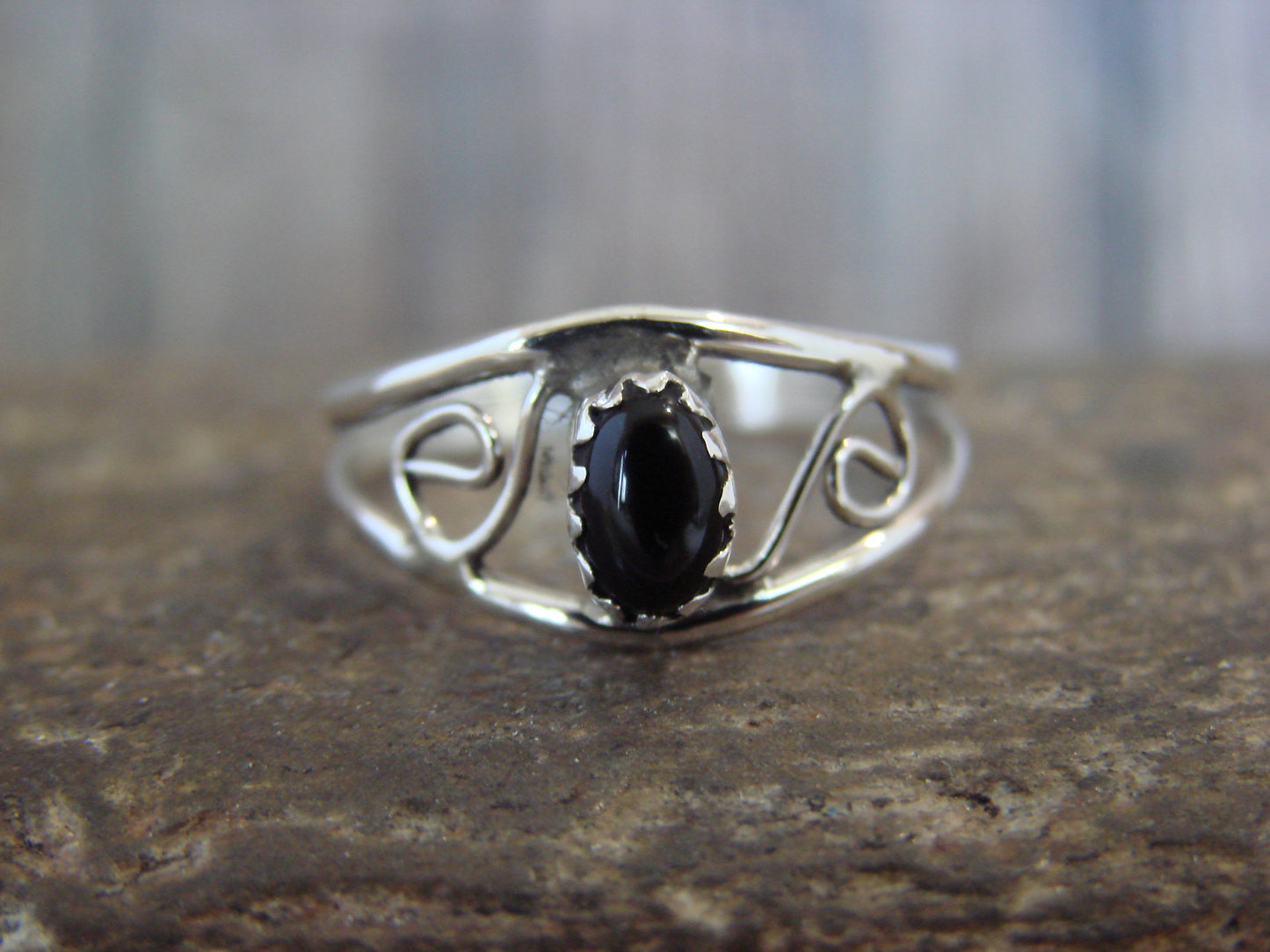 Native American Sterling Silver & Onyx Ring by Lincoln - Size 7