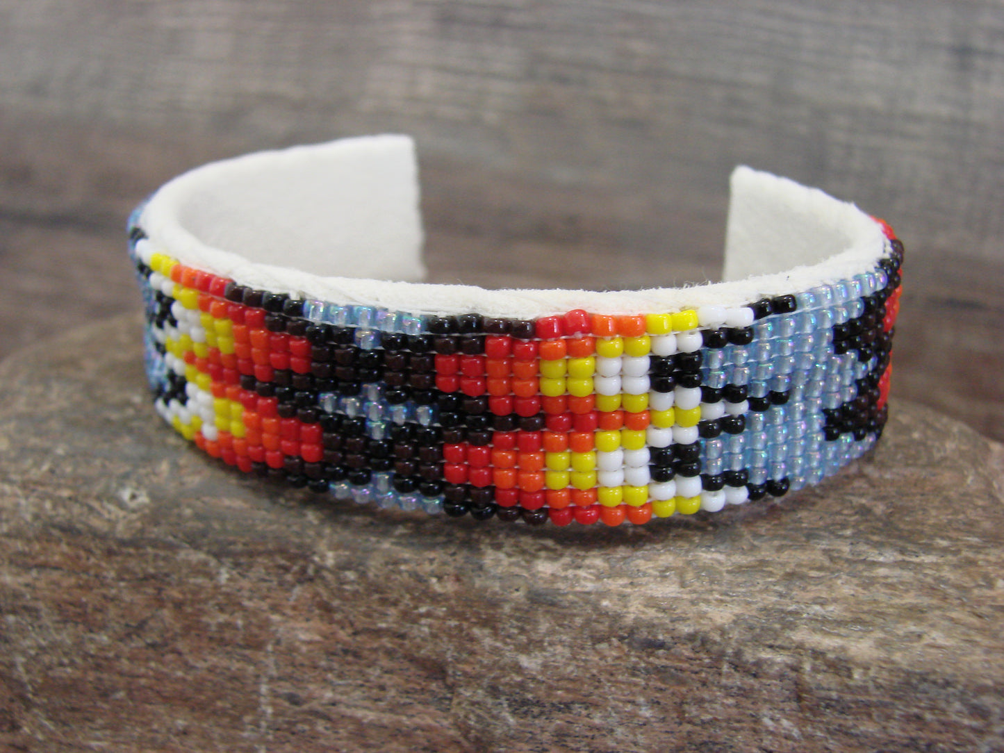 Native American Navajo Indian Hand Beaded 3/4" Bracelet by Cleveland