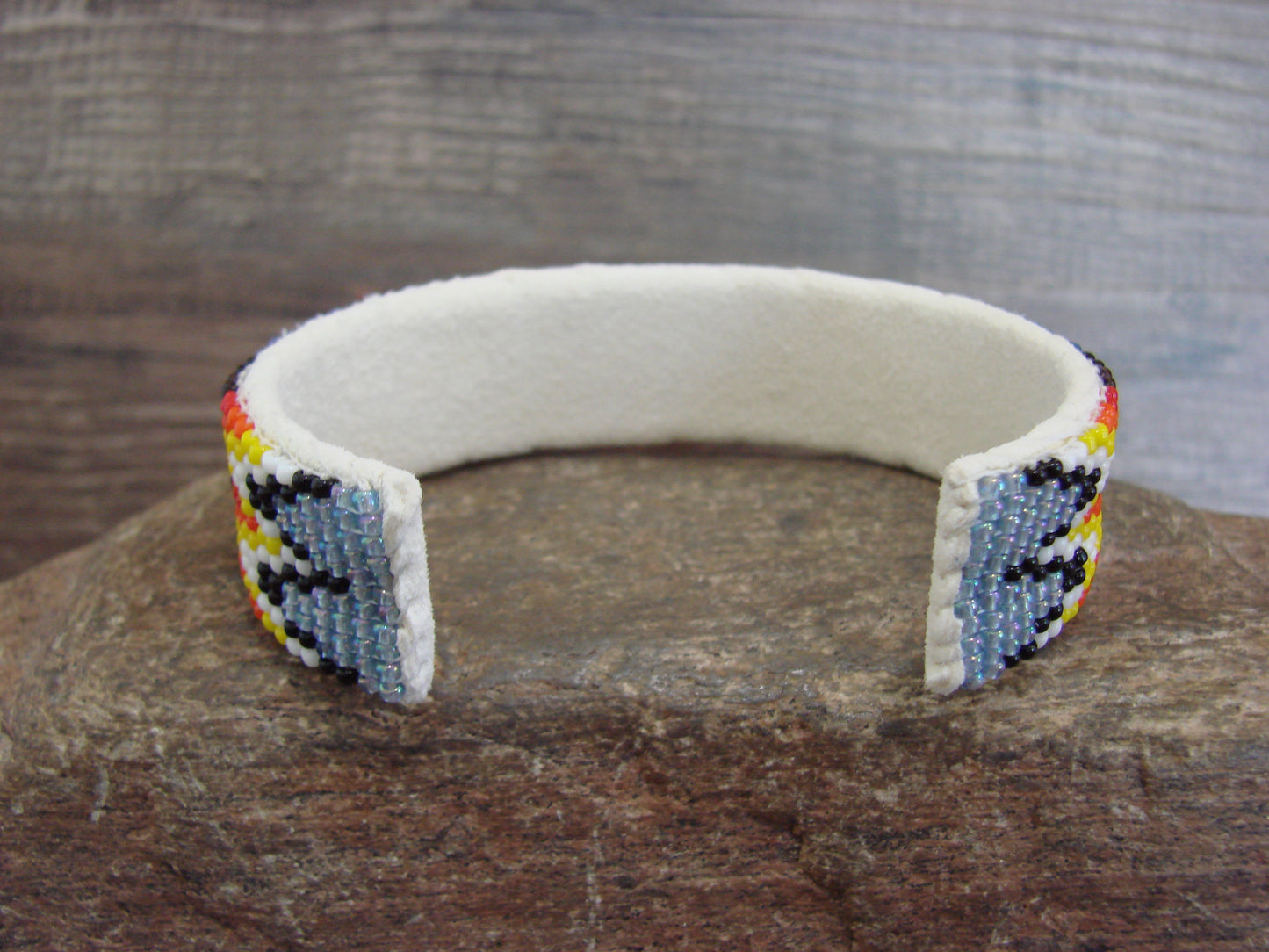 Native American Navajo Indian Hand Beaded 3/4" Bracelet by Cleveland