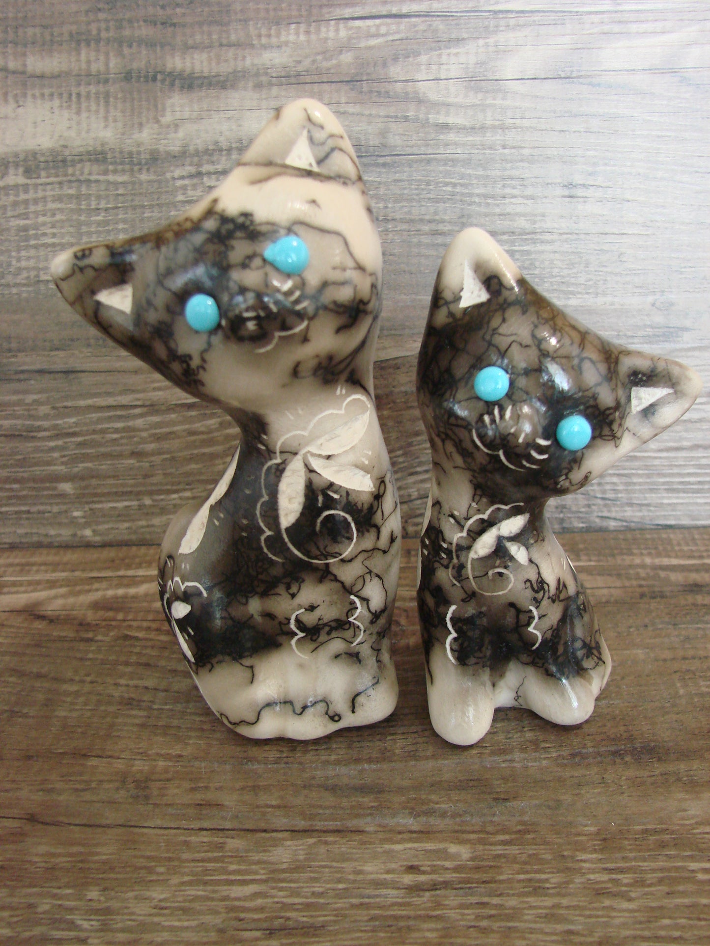 Native American Horse Hair Cat Pottery Set by Vail