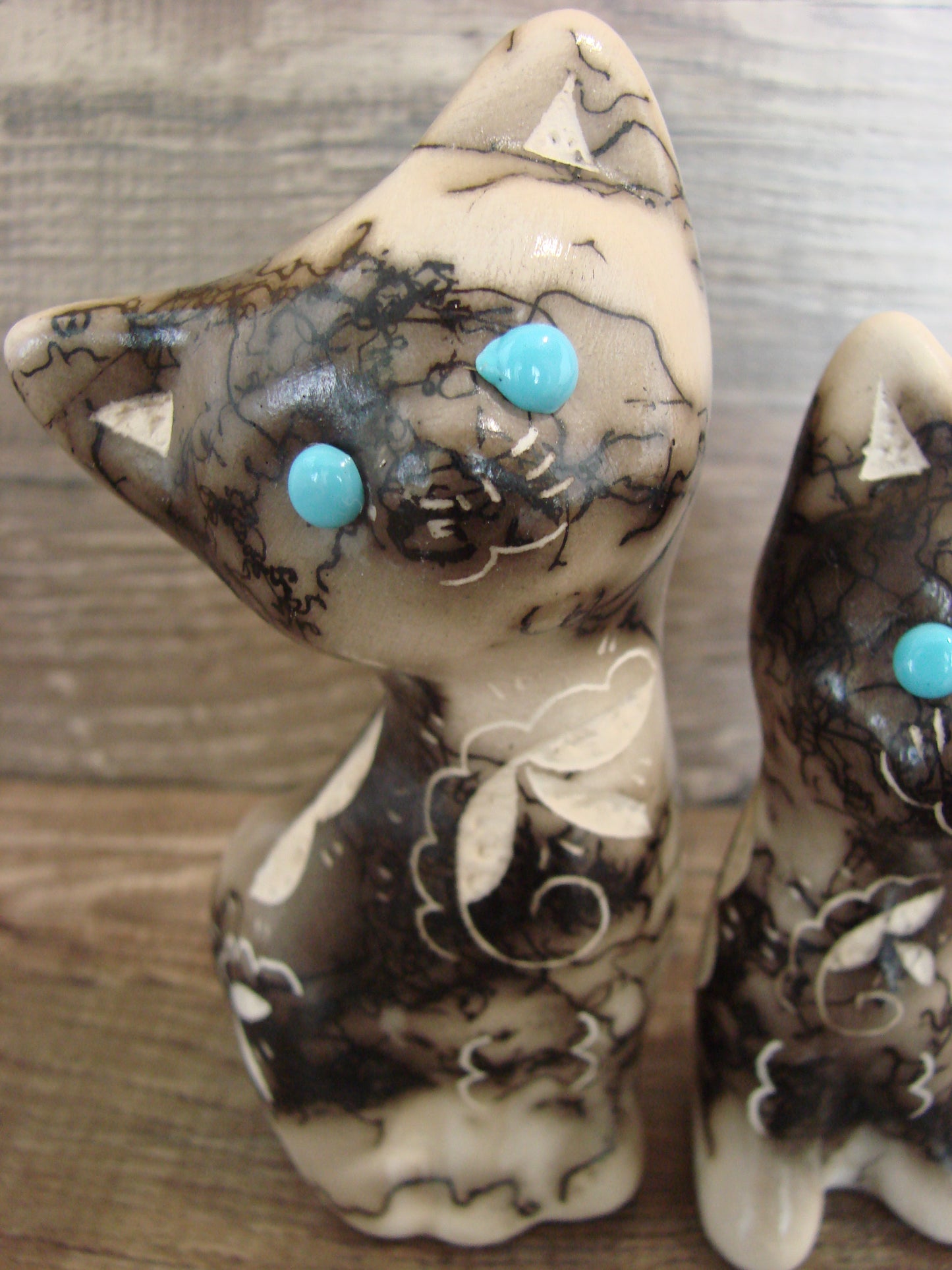 Native American Horse Hair Cat Pottery Set by Vail