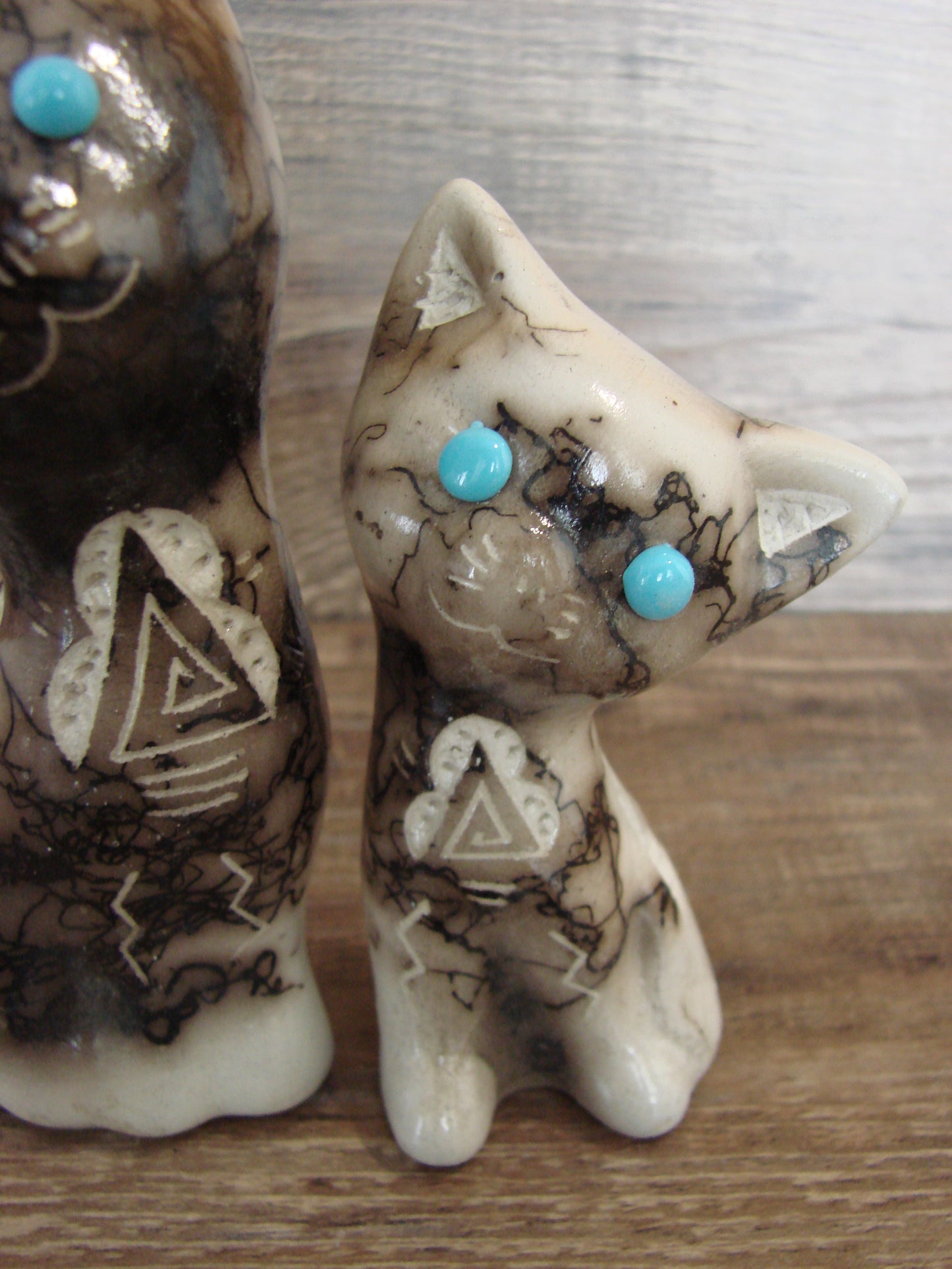 Native American Horse Hair Cat Pottery Set by Vail