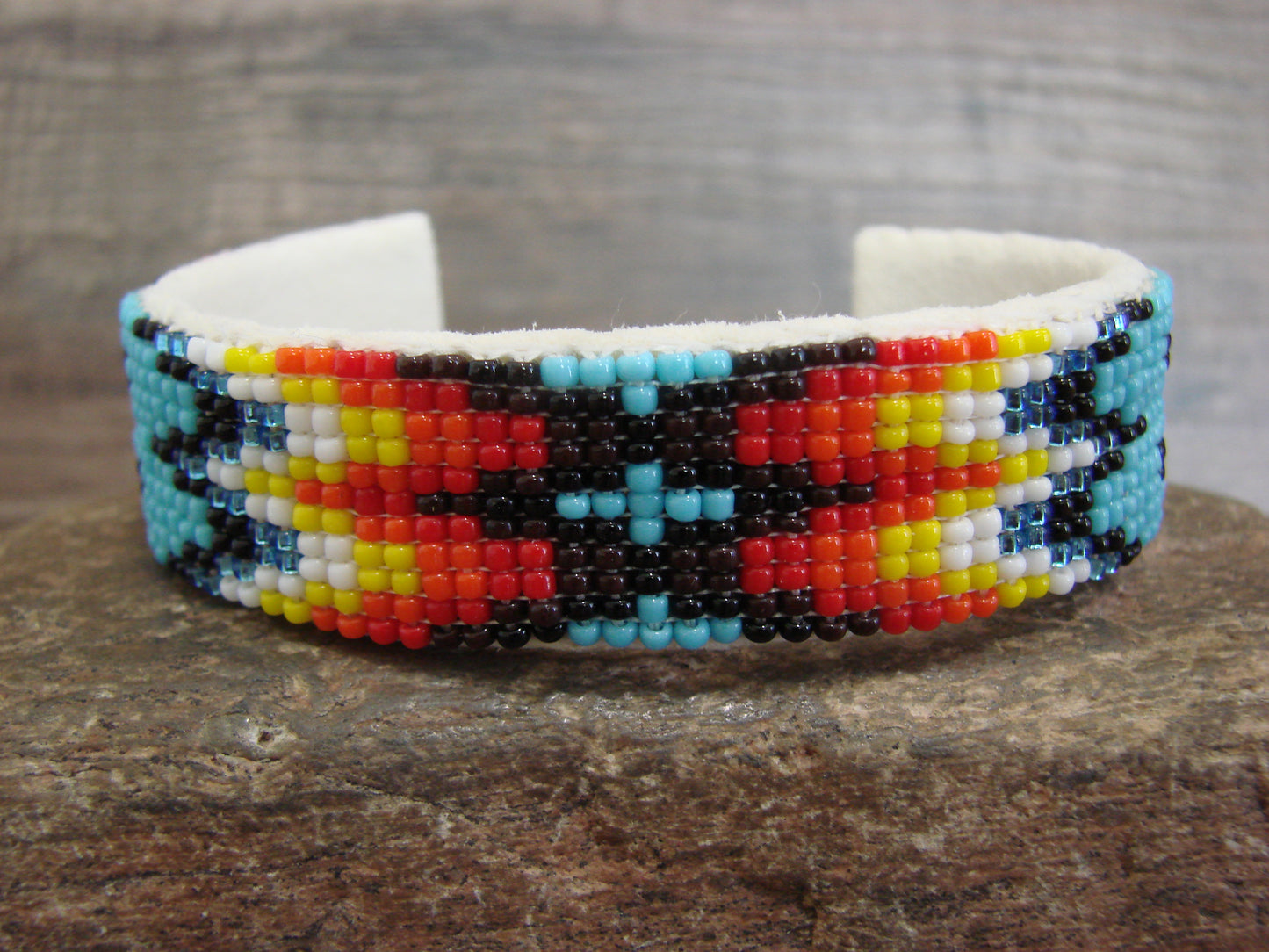 Native American Navajo Indian Hand Beaded 3/4" Bracelet by Cleveland