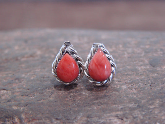 Native American Sterling Silver Spiny Oyster Tear Drop Post Earrings - Cachini