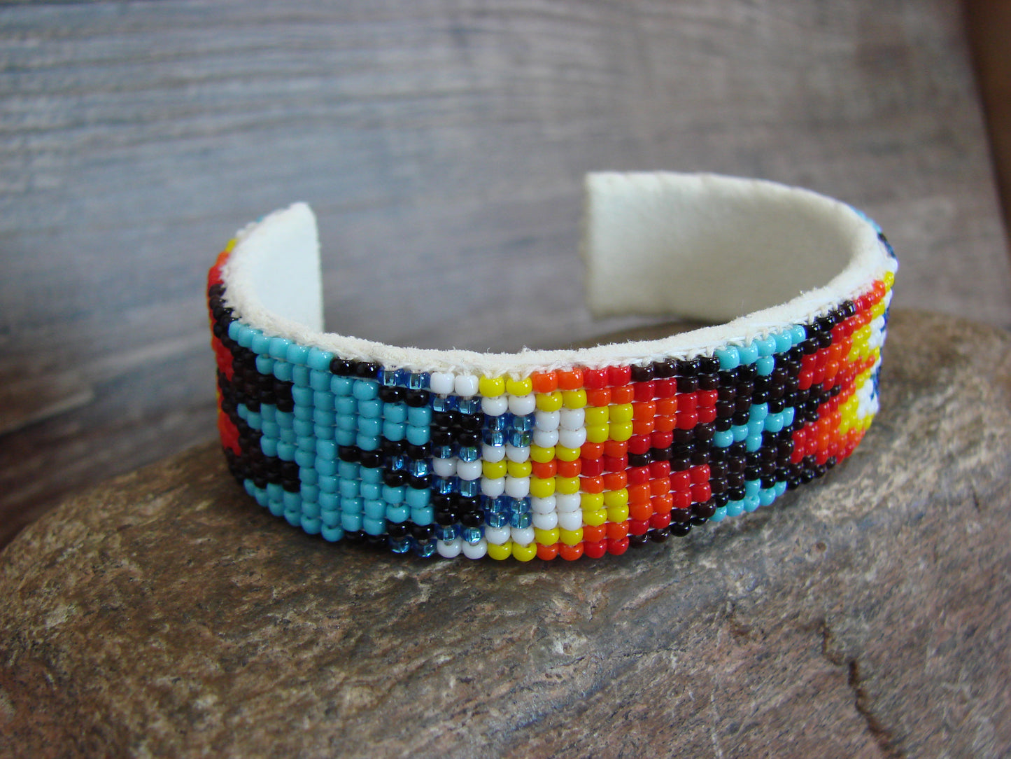 Native American Navajo Indian Hand Beaded 3/4" Bracelet by Cleveland
