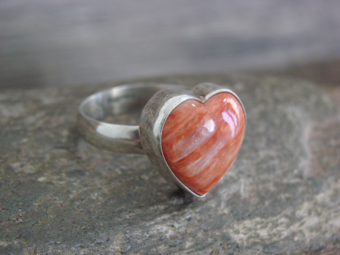 Native American Sterling Silver & Spiny Oyster Heart Ring by P. Smith - Size 9.5