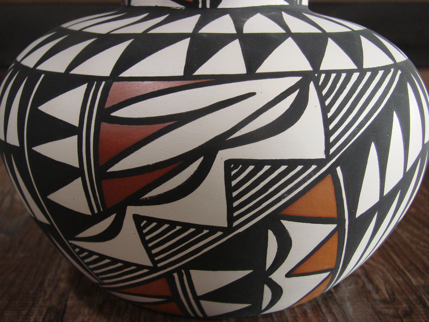 Native American Hand Painted Fine Line Acoma Pottery by Waconda