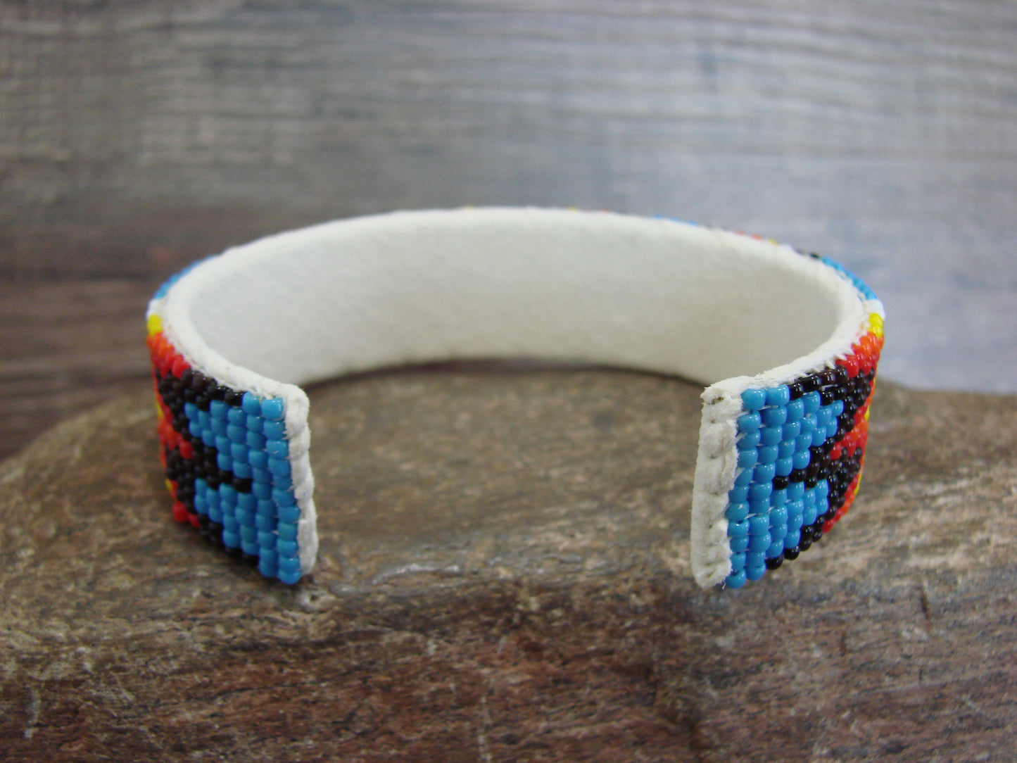Native American Navajo Indian Hand Beaded 3/4" Bracelet by Cleveland