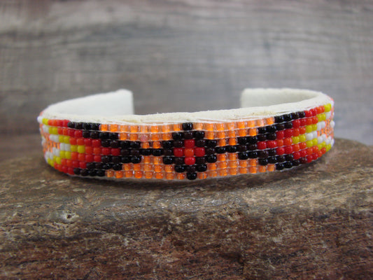 Native American Navajo Indian Hand Beaded 1/2" Bracelet by Cleveland