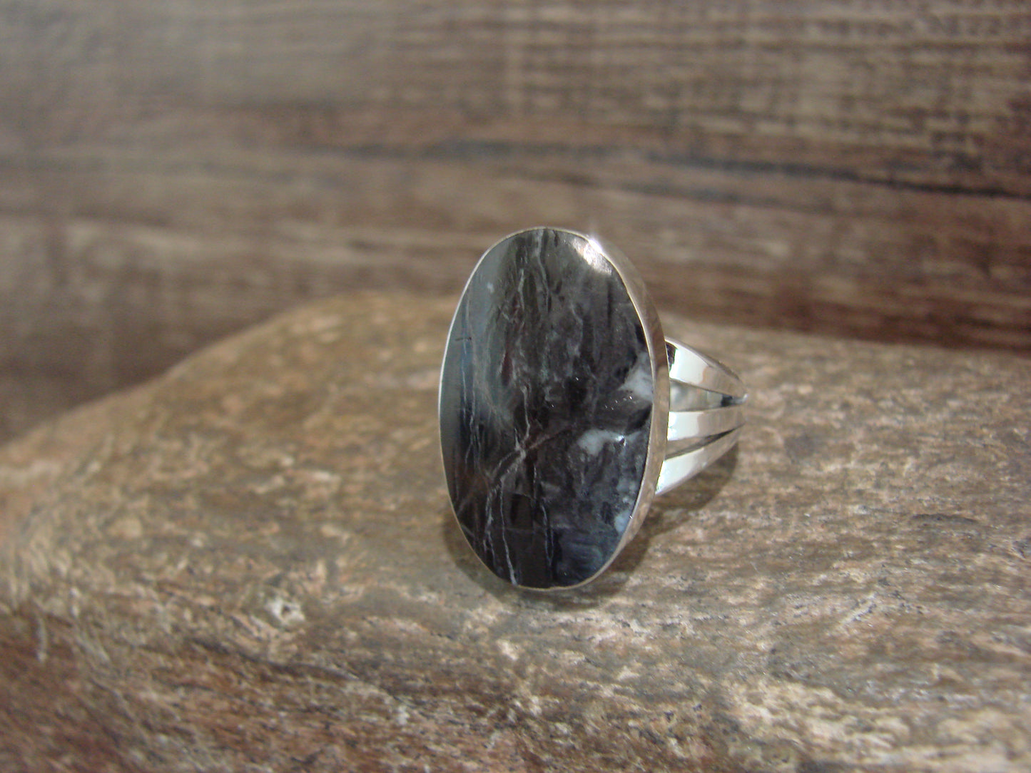 Native American Sterling Silver & White Buffalo Turquoise Ring by Smith - Size 6