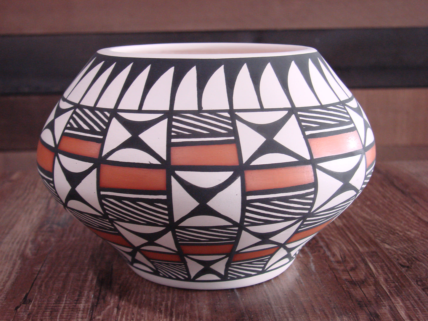 Native American Hand Painted Fine Line Acoma Pottery by Waconda