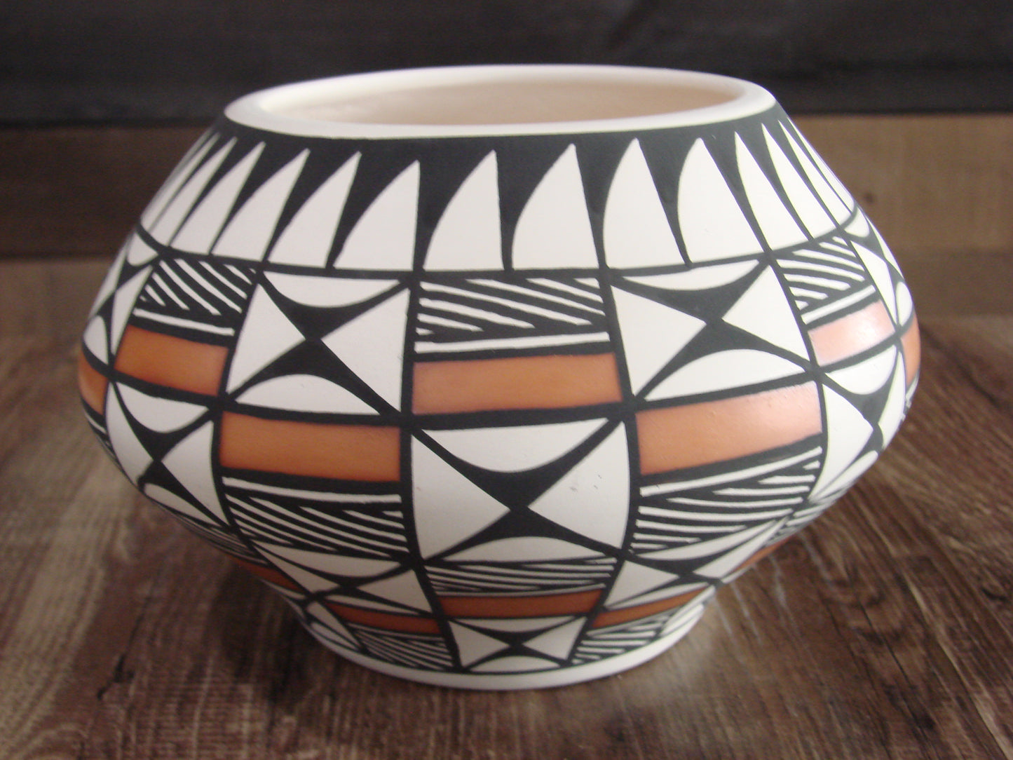Native American Hand Painted Fine Line Acoma Pottery by Waconda