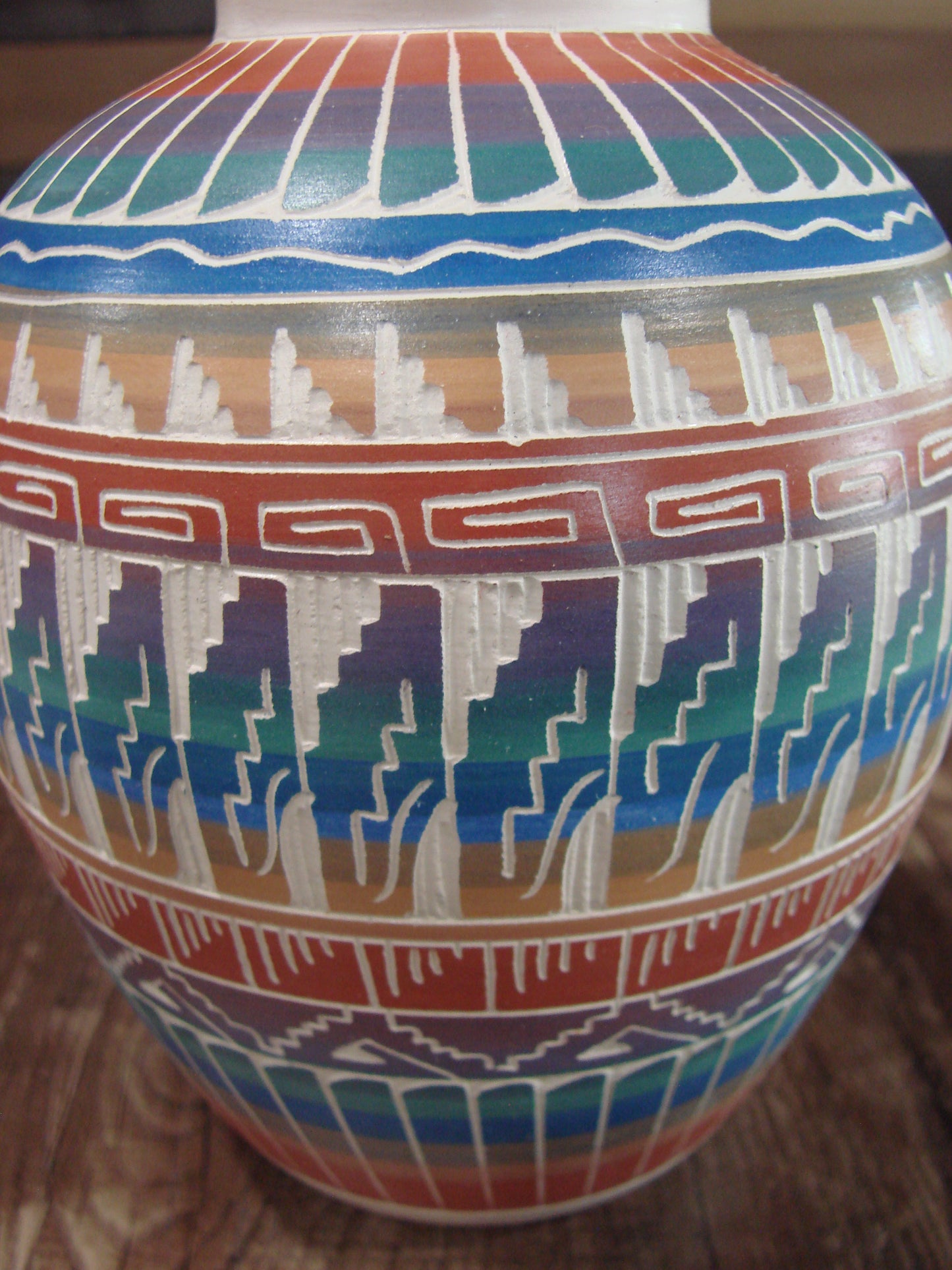Native American Hand Etched & Hand Painted Pottery - Gilmore