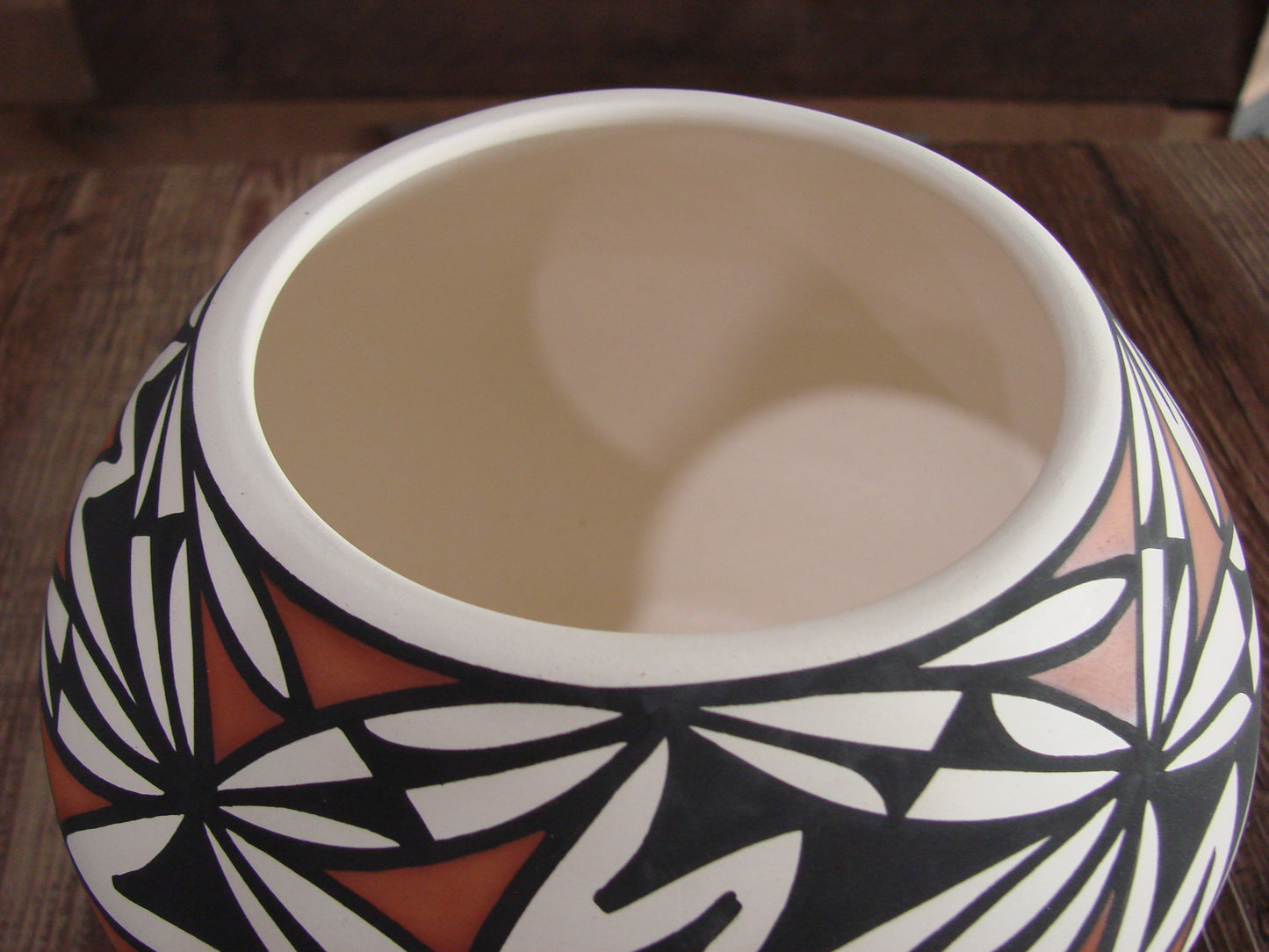 Native American Hand Painted Fine Line Acoma Pottery by Waconda