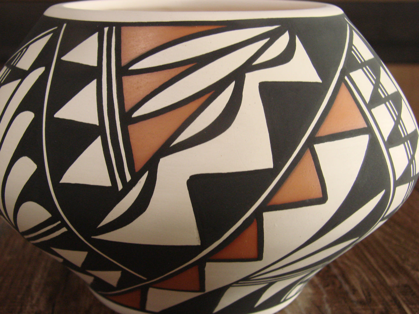 Native American Hand Painted Fine Line Acoma Pottery by Waconda
