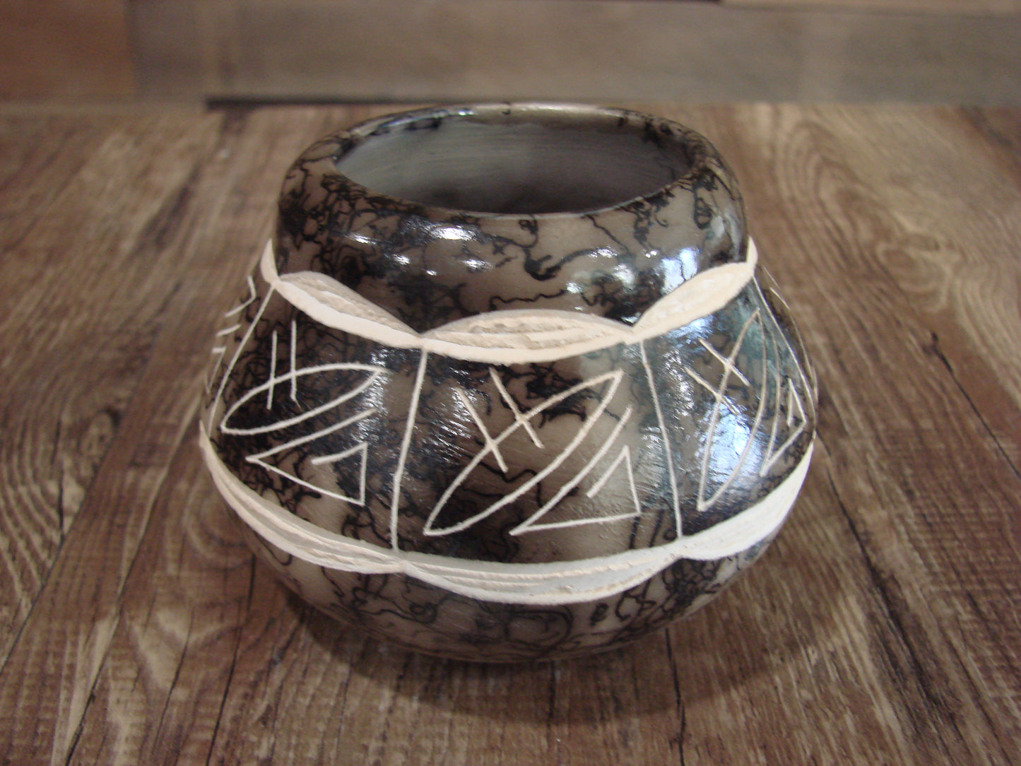 Native American Navajo Indian Horse Hair Pottery by T Vail