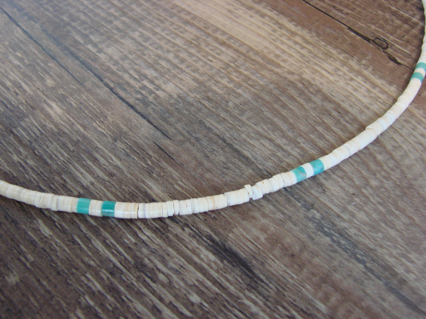 Native American 18" Santo Domingo Tortoise Shell Heishi Necklace - Crespin