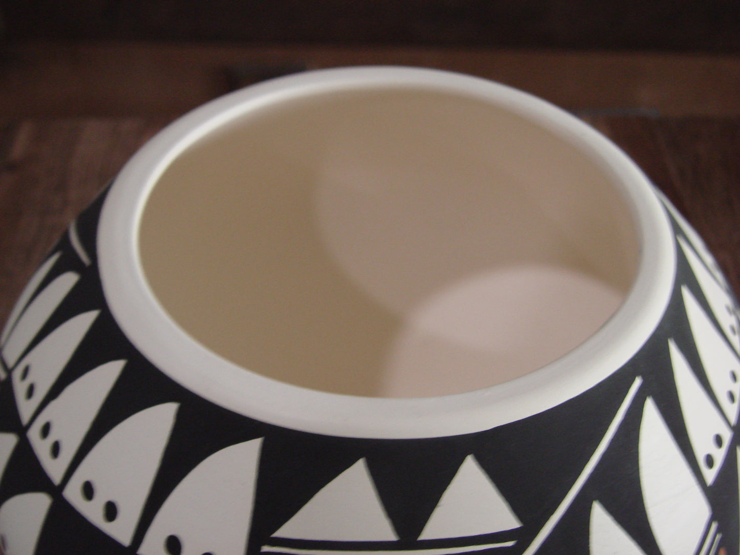 Native American Hand Painted Fine Line Acoma Pottery by Waconda
