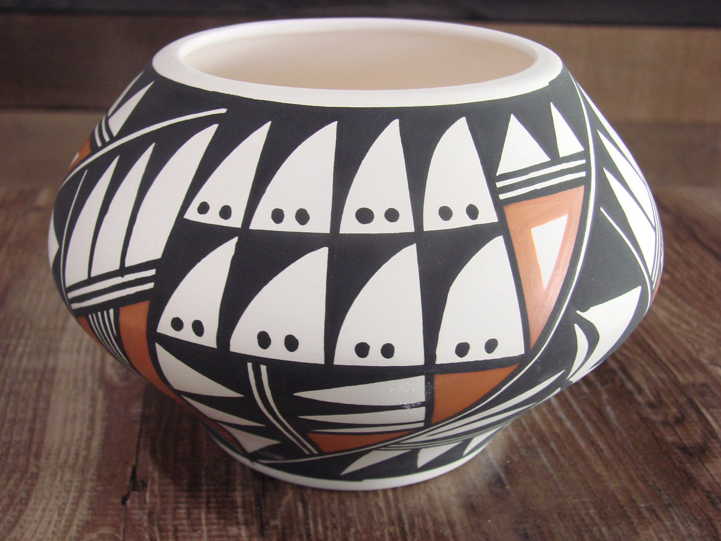 Native American Hand Painted Fine Line Acoma Pottery by Waconda