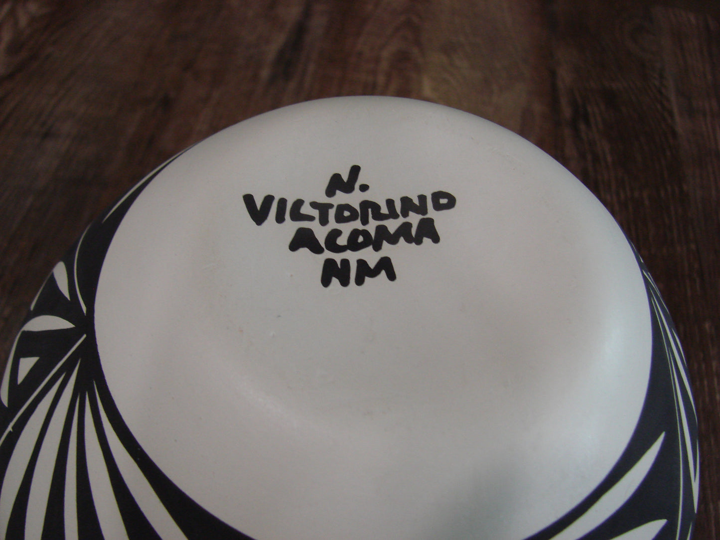 Native American Acoma Fine Line Hand Painted Pottery by Victorino