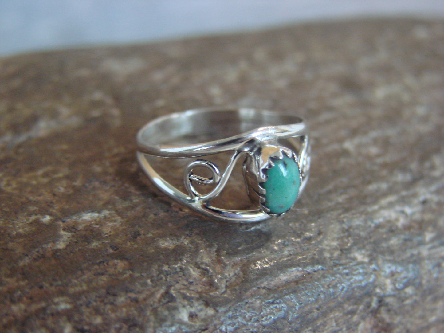 Native American Sterling Silver & Turquoise Ring Size 3.5 by Lincoln