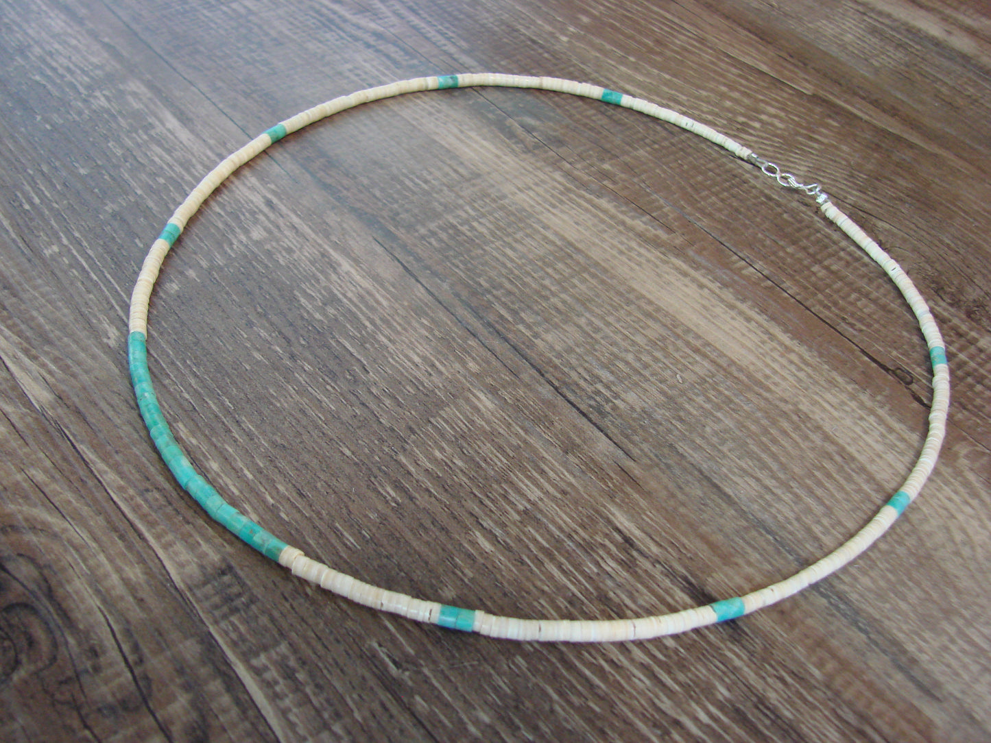 Native American 18" Santo Domingo Tortoise Shell Heishi Necklace - Crespin