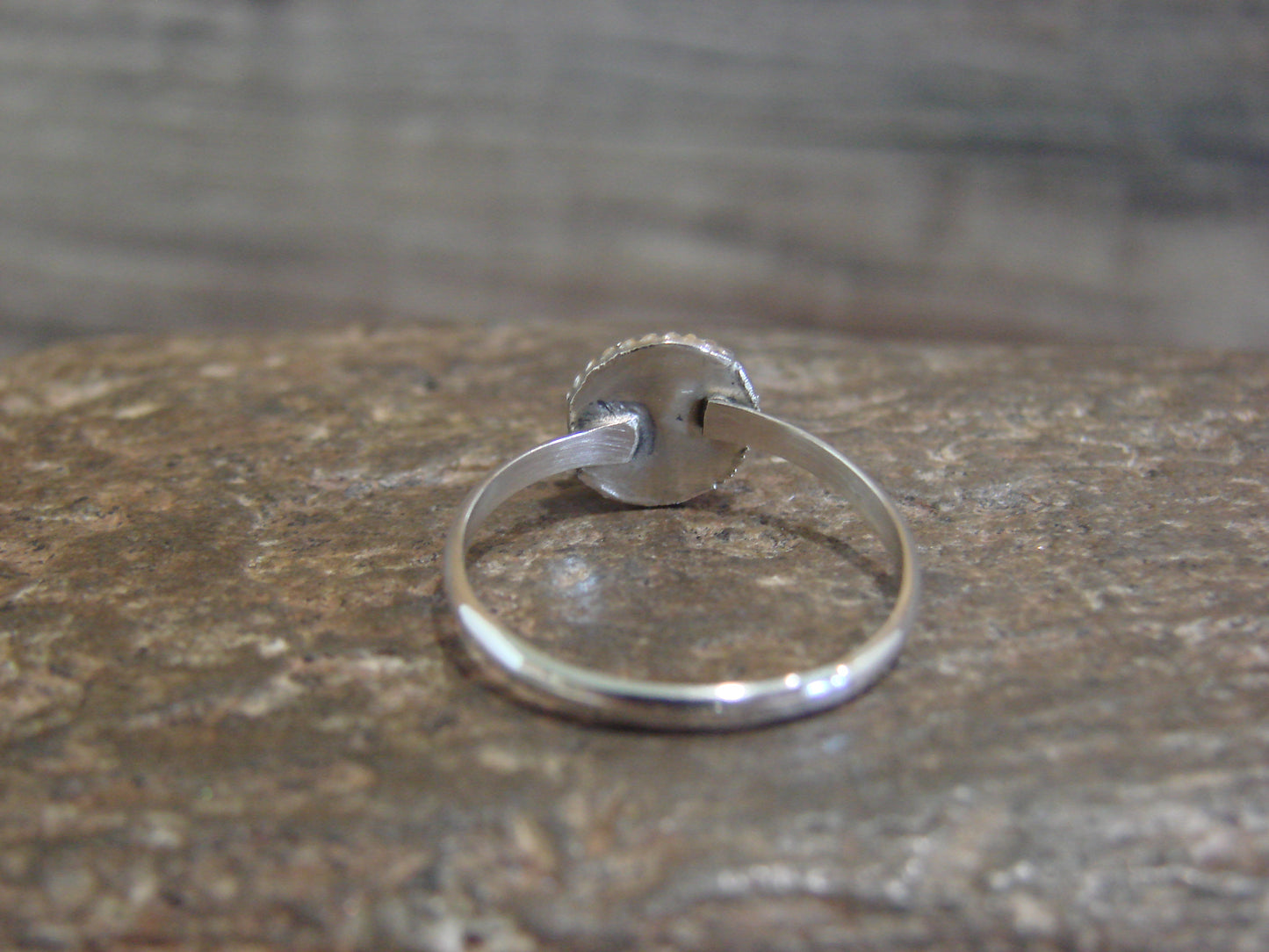 Native American Sterling Silver Round Turquoise Ring by Qualo - Size 5.5