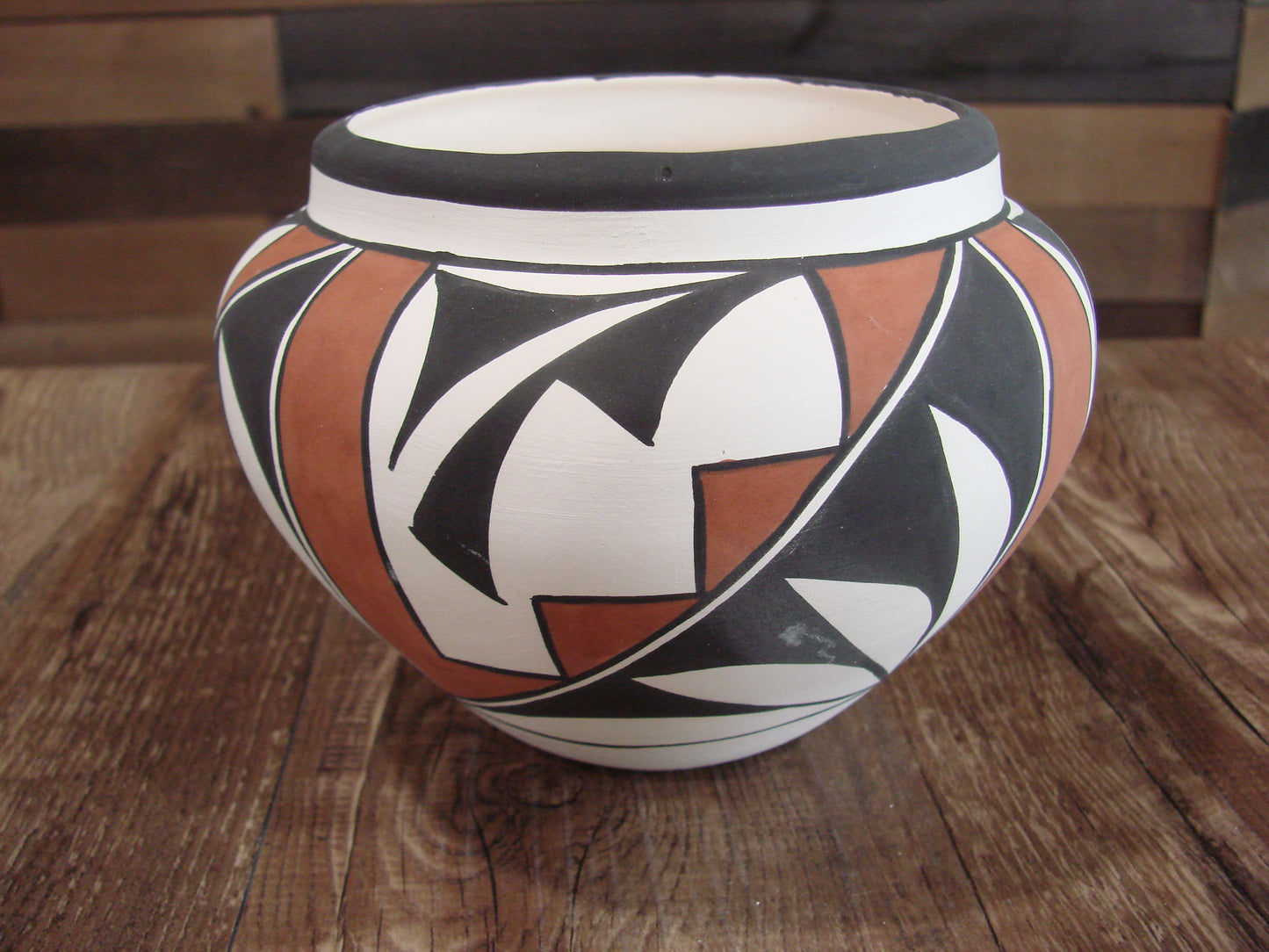 Native American Hand Painted Acoma Pottery by Kuutimaitsa