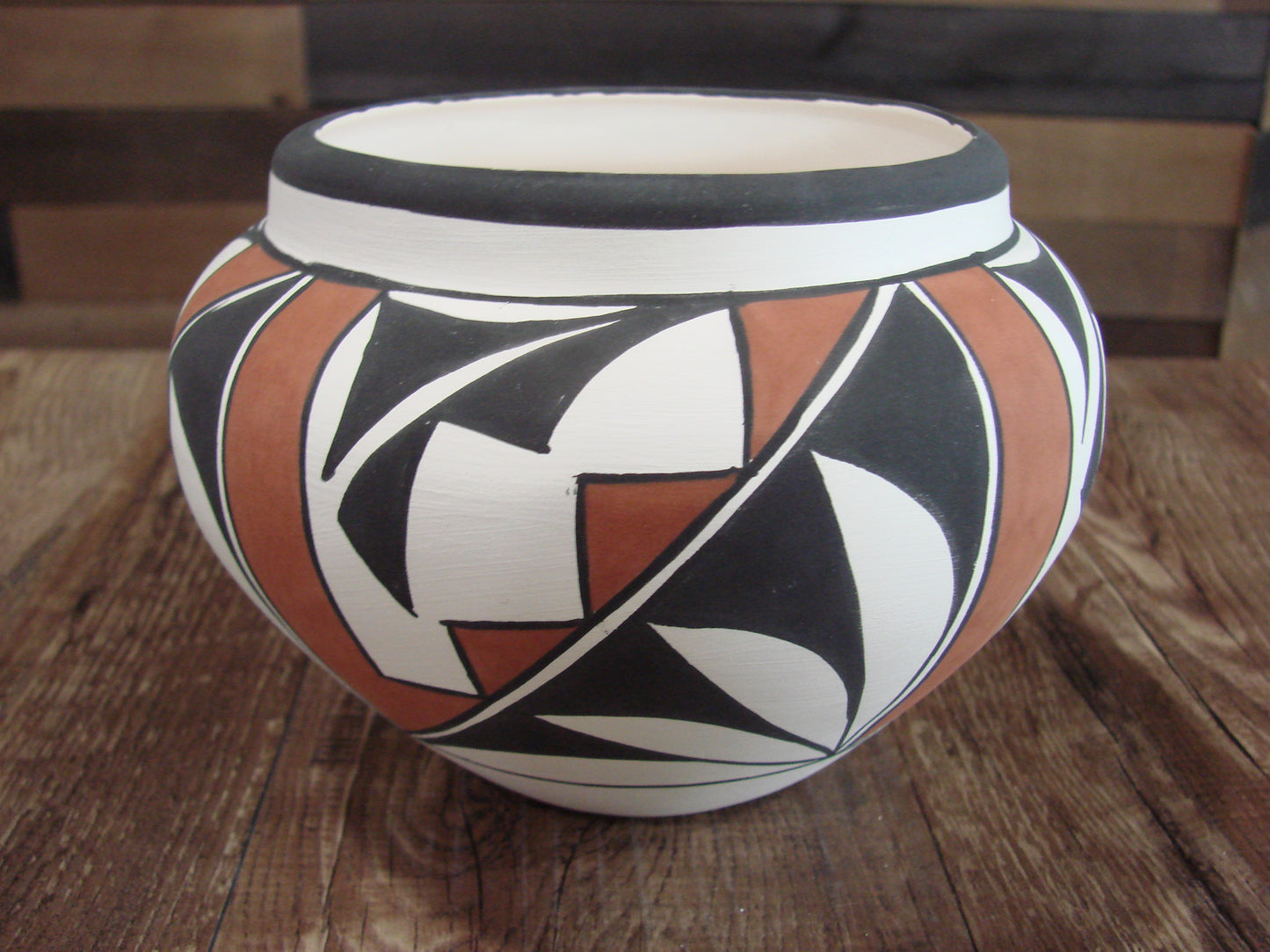 Native American Hand Painted Acoma Pottery by Kuutimaitsa