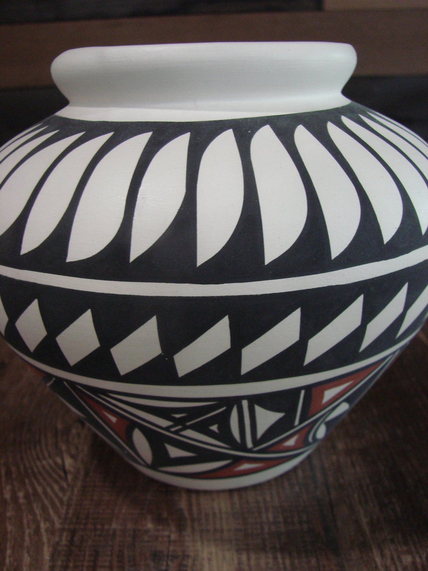 Native American Acoma Fine Line Hand Painted Pottery by Concho