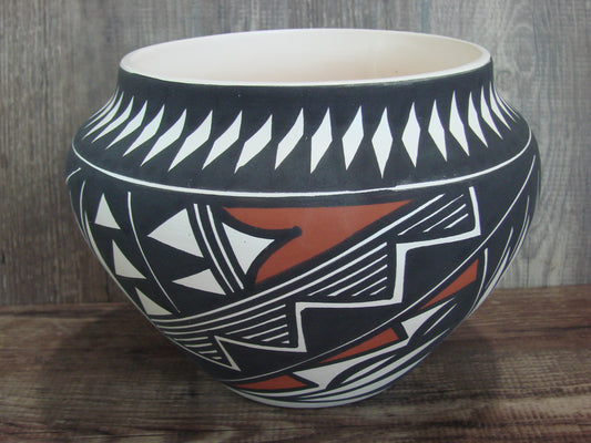 Acoma Pueblo Fine Line Hand Painted Pottery by Ortiz
