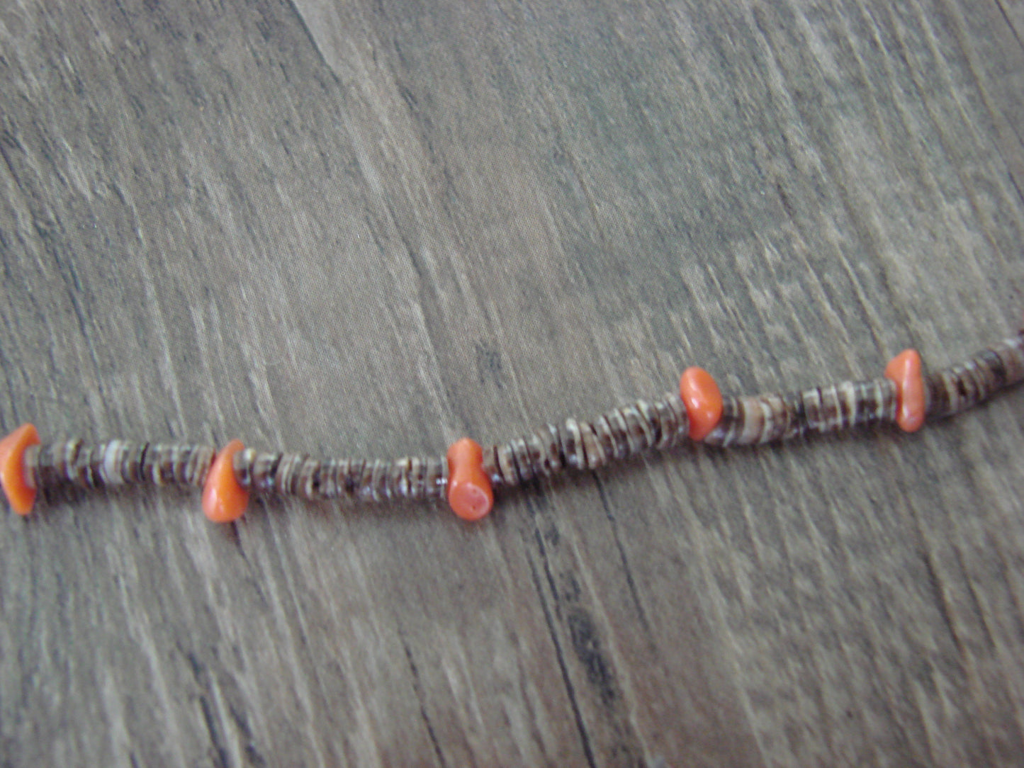 Native American 17" Santo Domingo Spiny Oyster Heishi Necklace - Calabaza