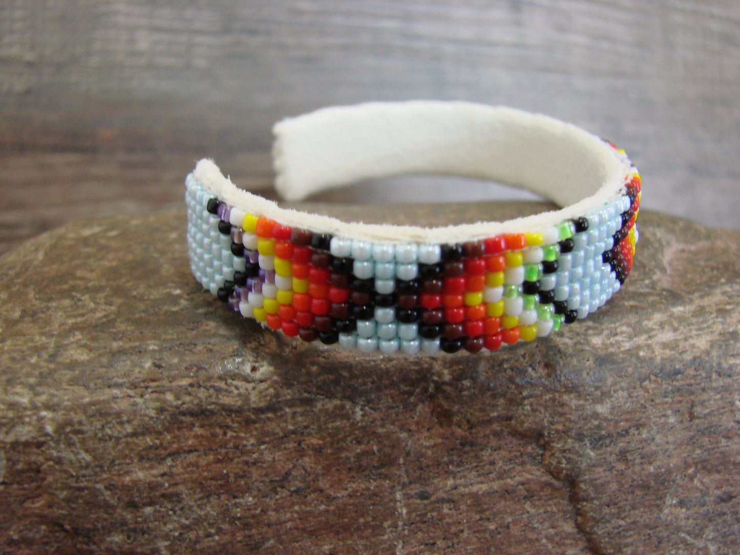 Native American Navajo Indian Hand Beaded 1/2" Bracelet by Cleveland