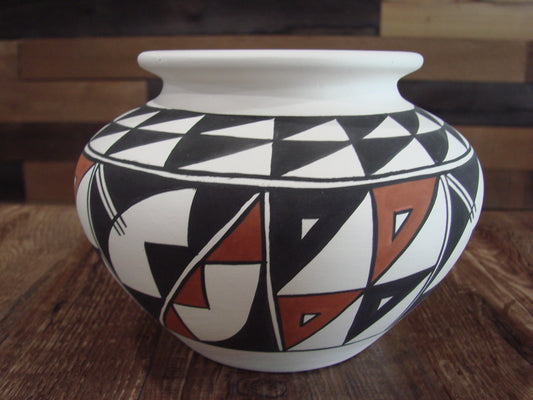 Native American Hand Painted Acoma Pottery by Kuutimaitsa
