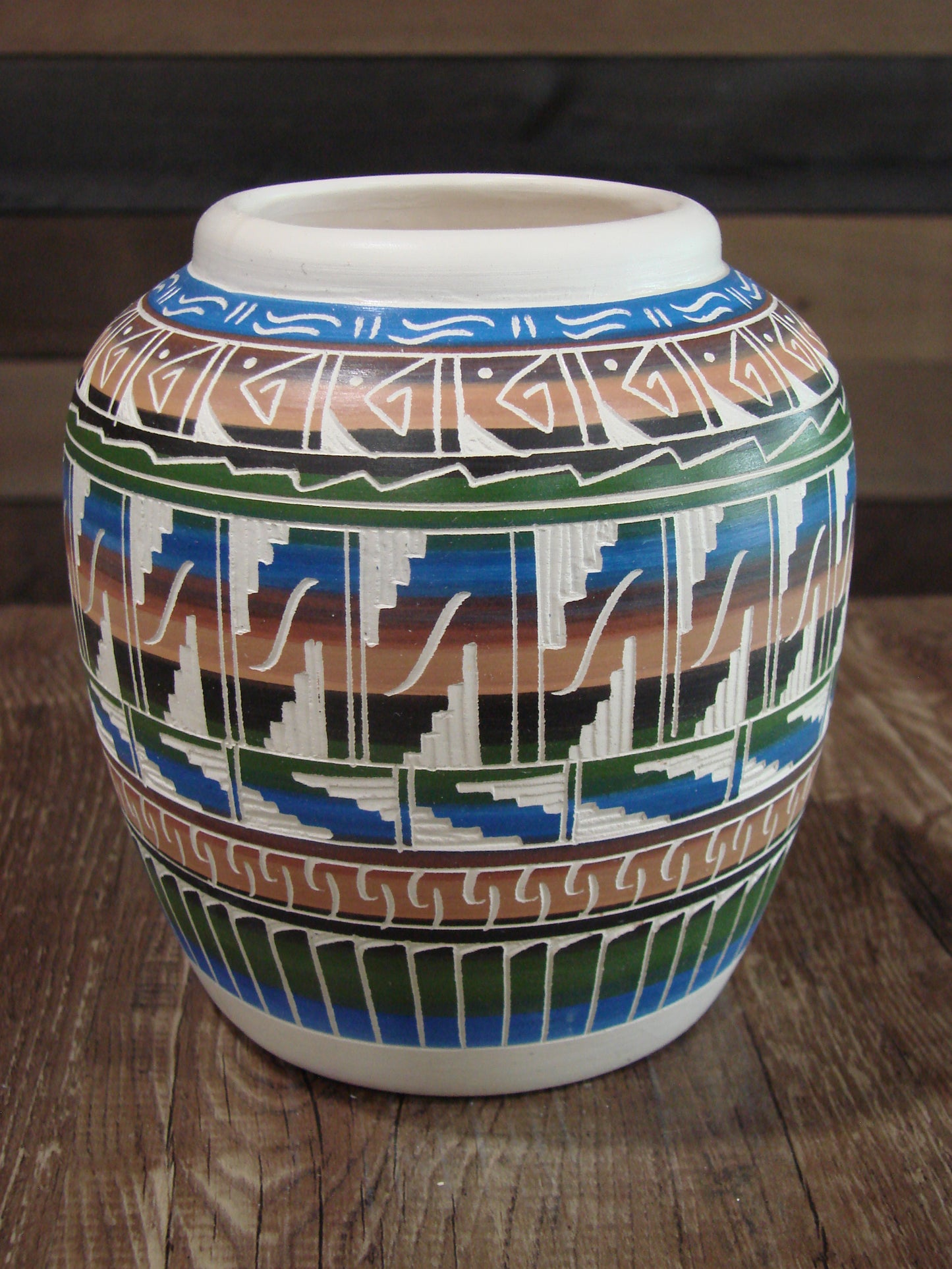 Native American Hand Etched & Hand Painted Pottery - Gilmore