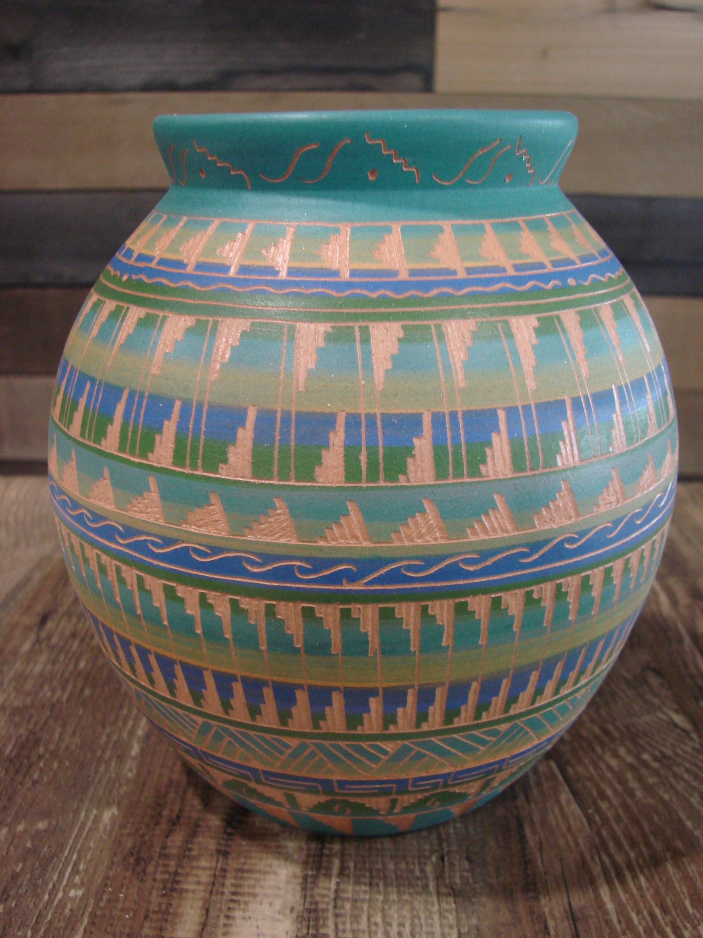 Native American Hand Etched & Hand Painted Pottery - Gilmore