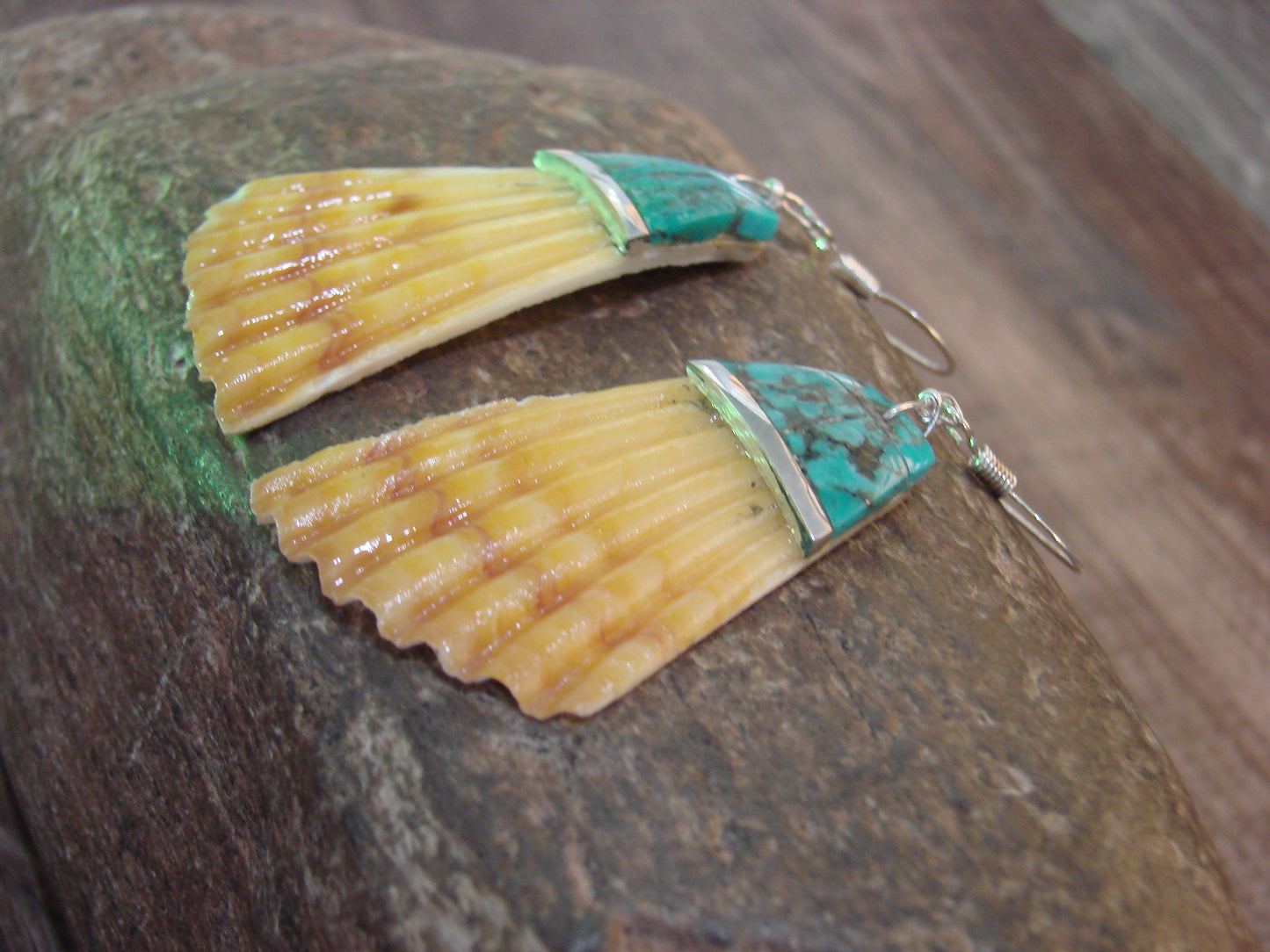 Native American Turquoise Inlay Shell Dangle Earrings - Aguilar