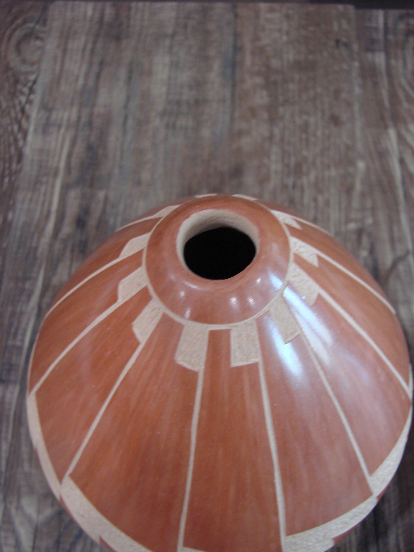 Native American Jemez Clay Hand Coiled Pottery Signed E.D.Y.