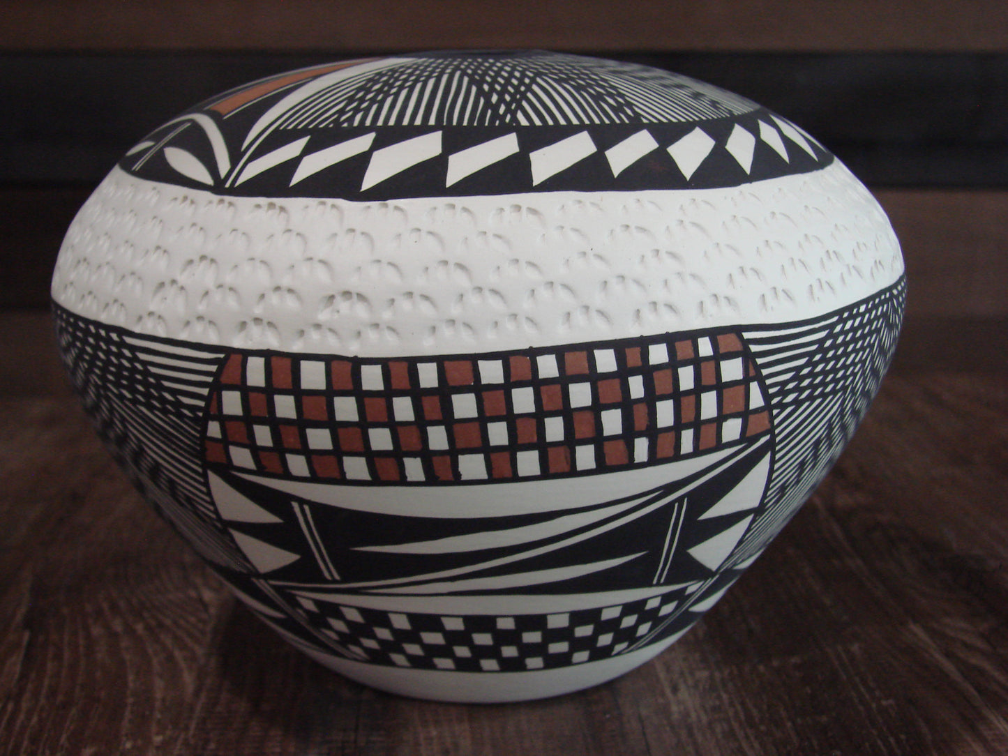 Native American Acoma Fine Line Hand Painted Pottery by Garcia