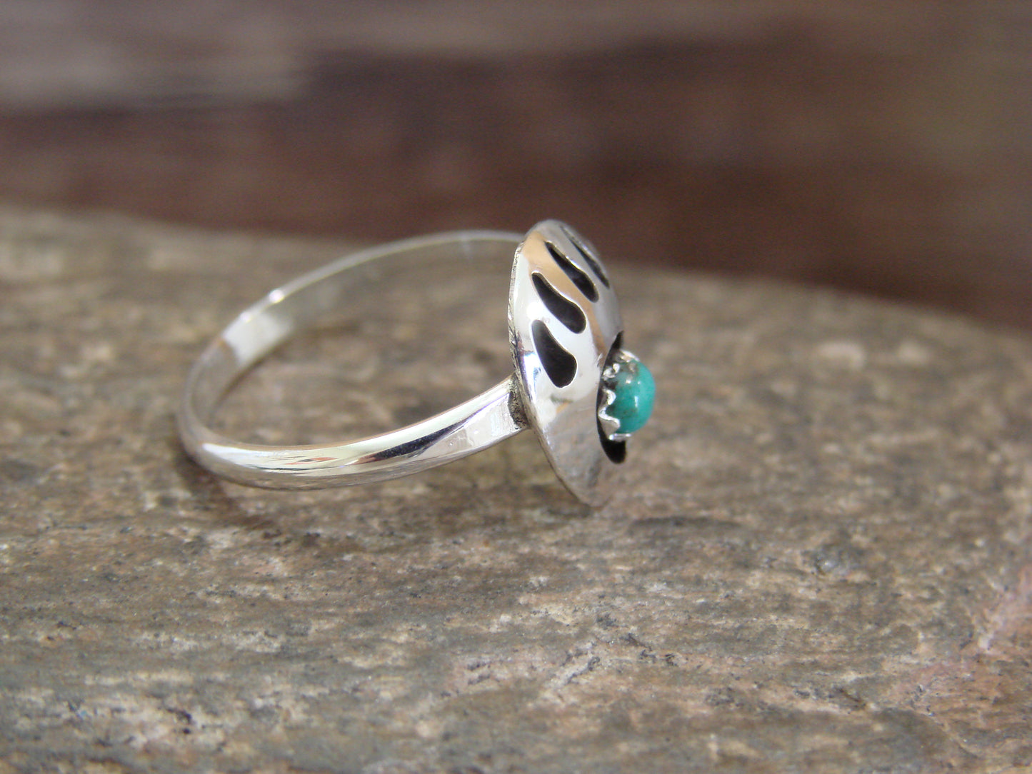 Native American Sterling Silver Turquoise Bear Paw Ring by Parker - Size 6