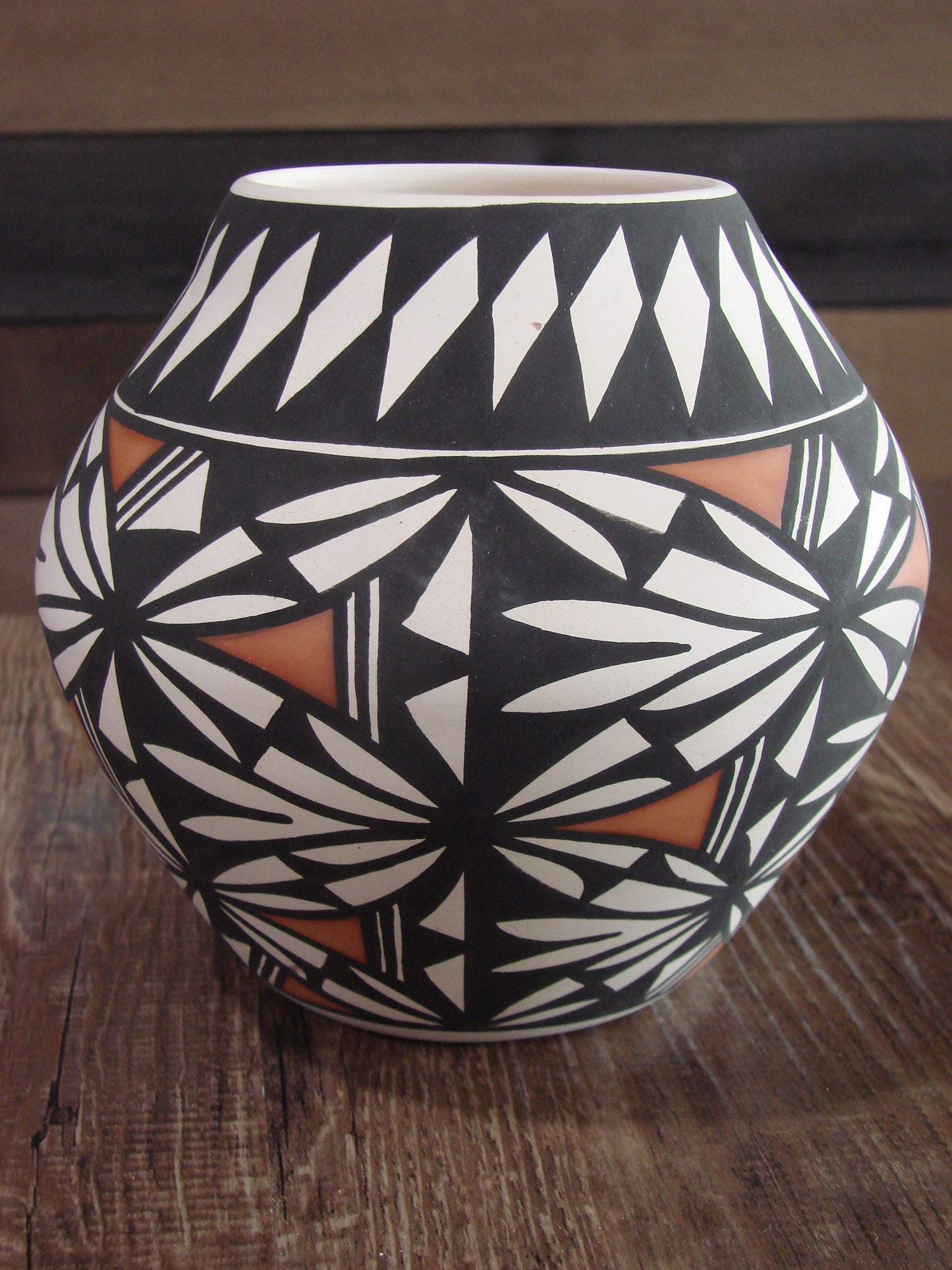 Native American Hand Painted Fine Line Acoma Pottery by Estevan