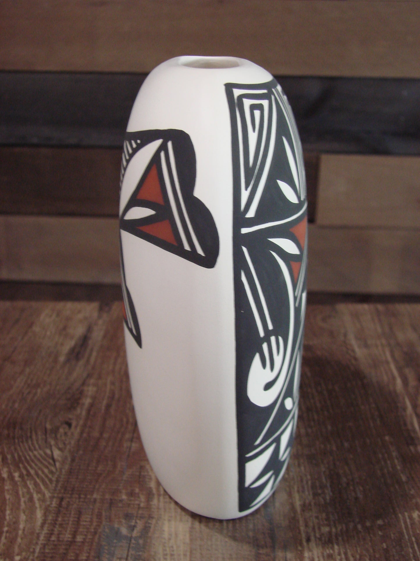 Native American Acoma Fine Line Hand Painted Pottery by Aragon