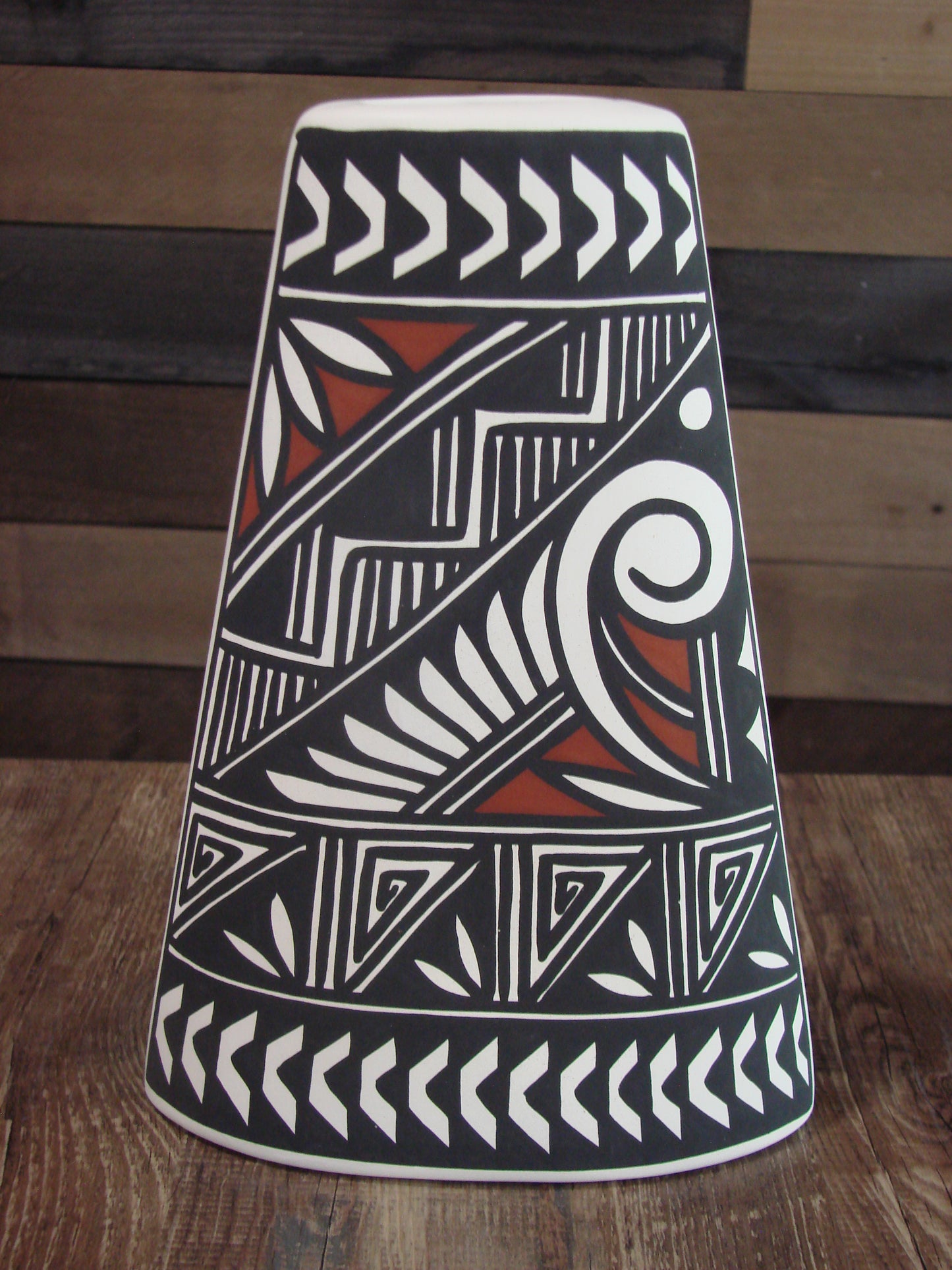 Native American Acoma Fine Line Hand Painted Pottery by Aragon