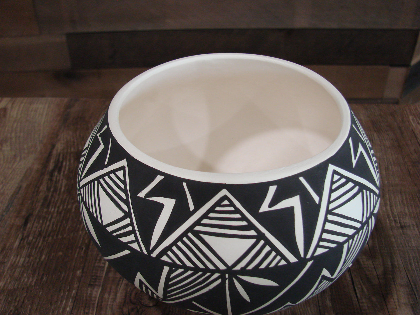 Native American Acoma Fine Line Hand Painted Pottery by Concho