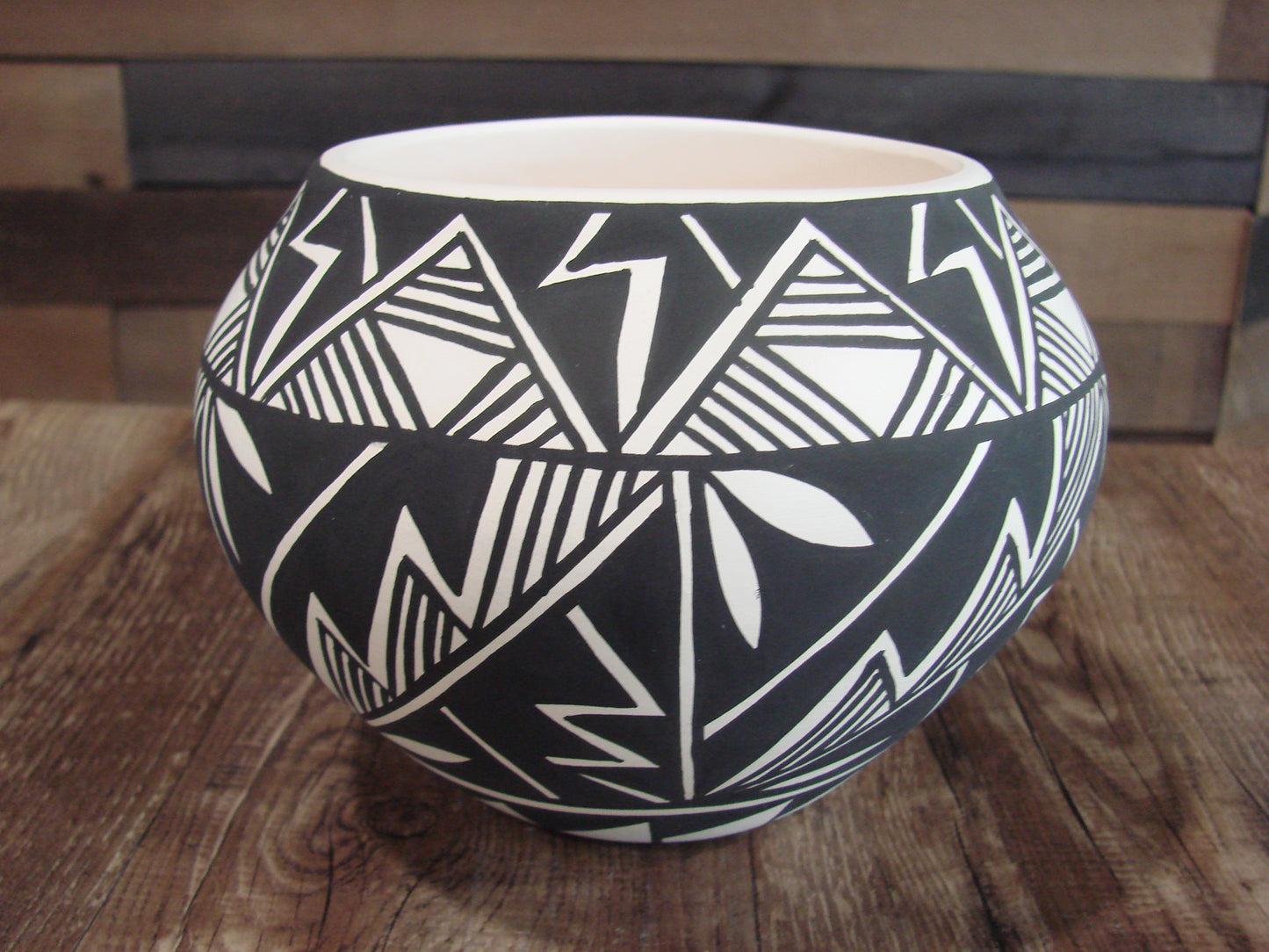 Native American Acoma Fine Line Hand Painted Pottery by Concho